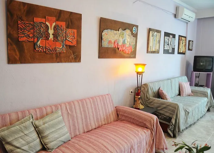Apartamento House Of Arts Pélla